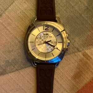 Women’s Coach Watch
